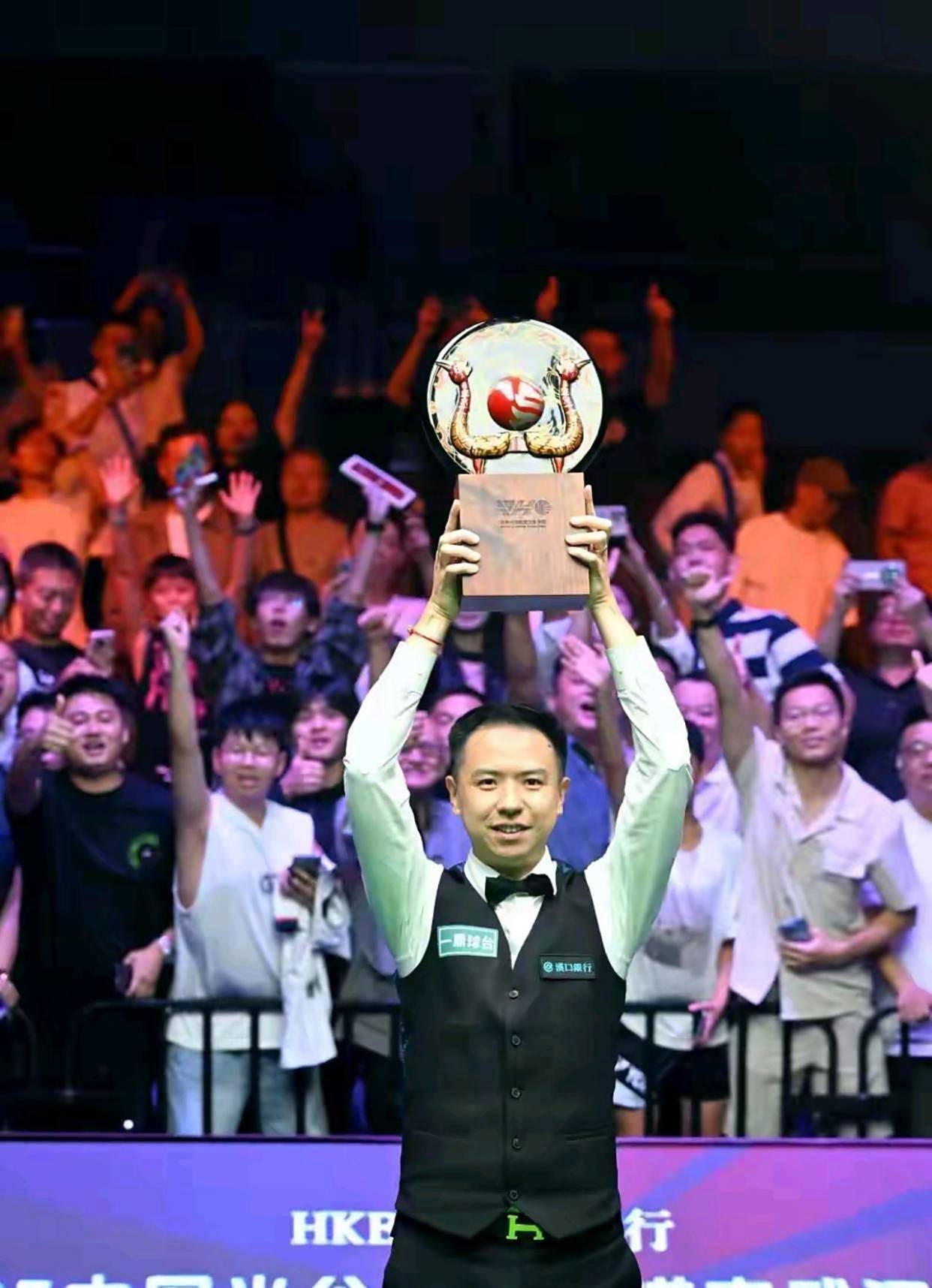 六的英超球 六的英超球