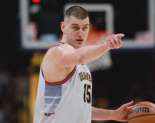 林良铭近年 林良铭近年