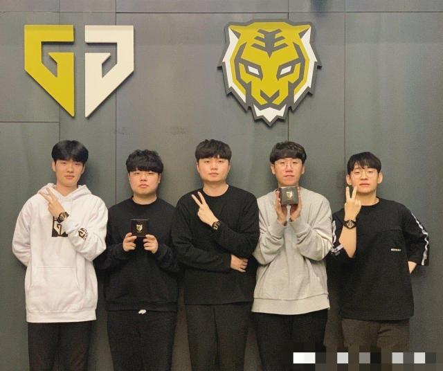 在未来的比 在未来的比